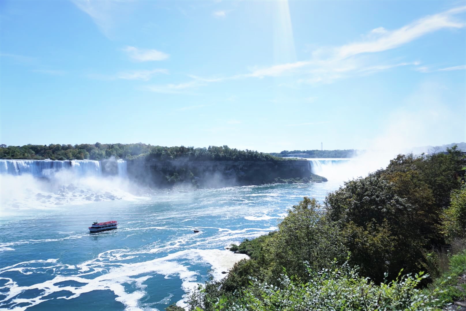 Hornblower cruise at Niagara Falls is safe for baby, toddler and kids.