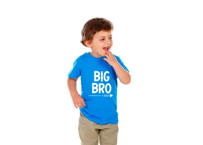 toddler boy wearing big brother pregnancy announcement t-shirt