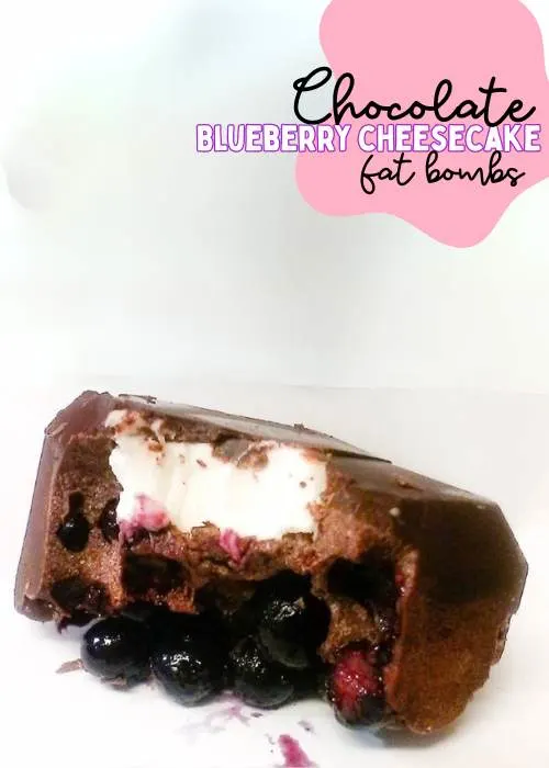 chocoalte blueberry cheese cake fat bomb for healthy desserts