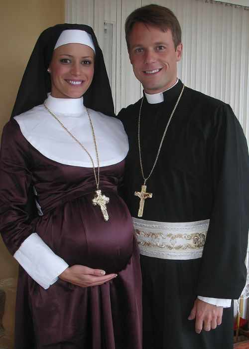 cheecky halloween pregnancy costume ideas for couples. pregnant nun and priest