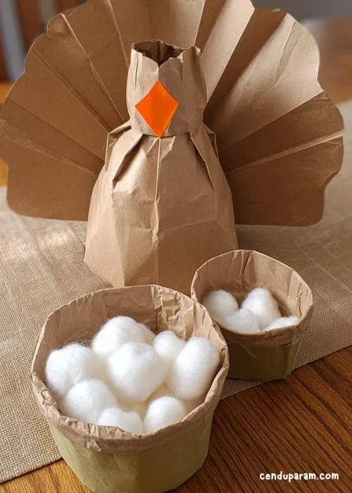 fun turkey stuffing game